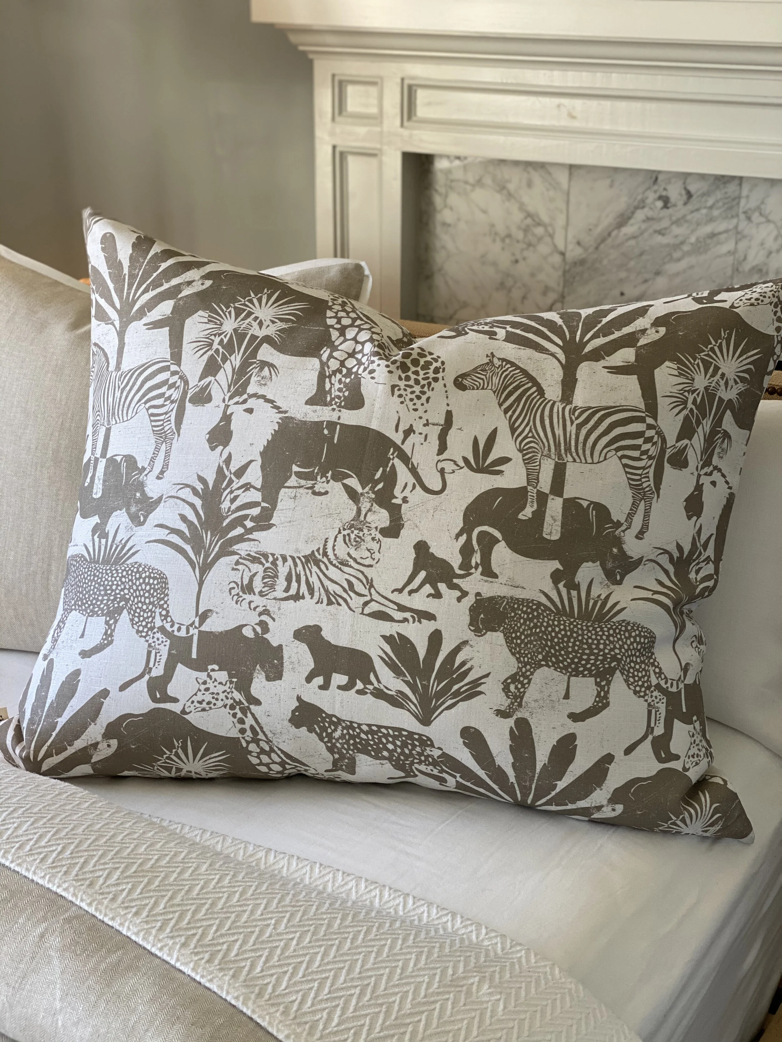 Huge dutch euro pillow sales